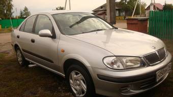 2000 Nissan Bluebird Sylphy Pictures
