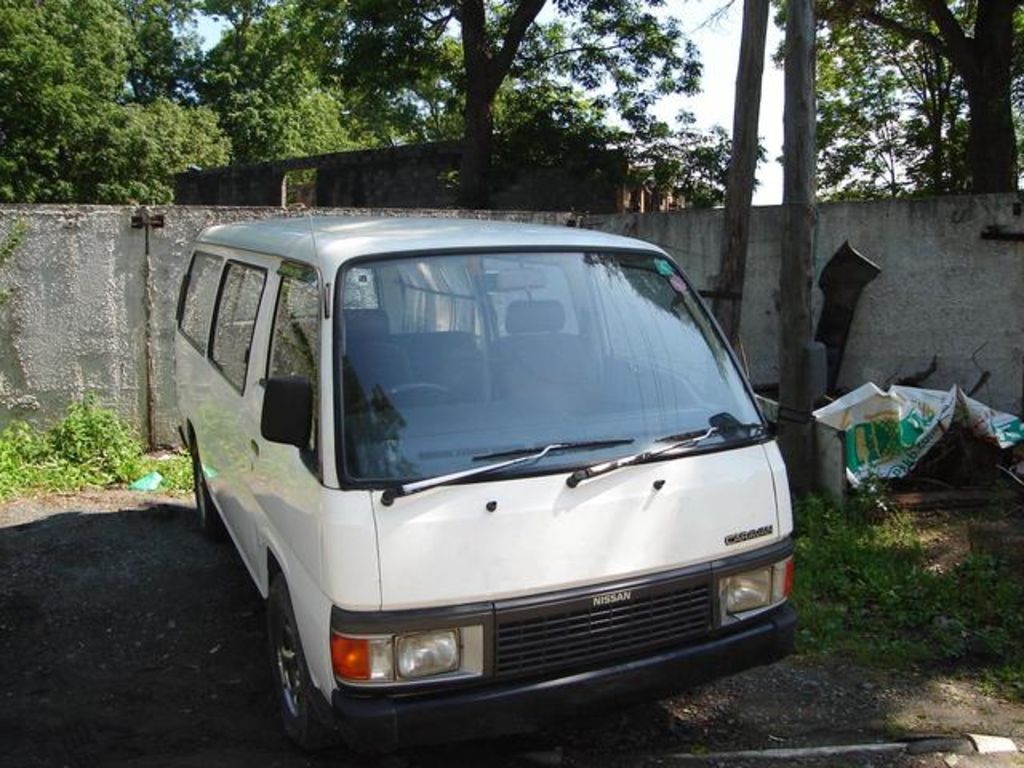 1991 Nissan caravan