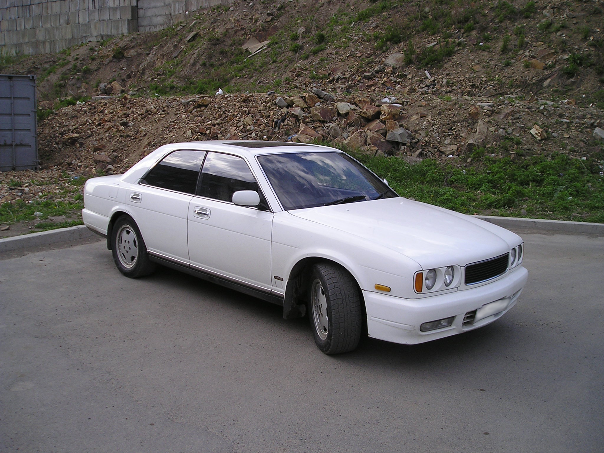 1995 Nissan Cedric