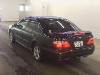 2001 Nissan Cefiro Photos