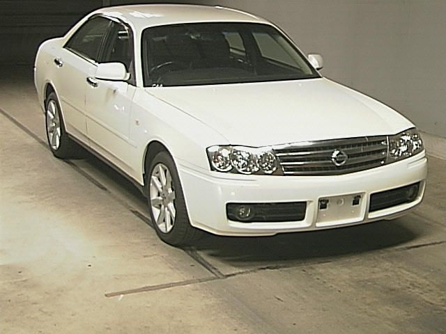 2003 Nissan Gloria Pictures