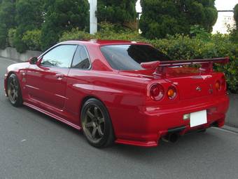 1999 Nissan GT-R Photos