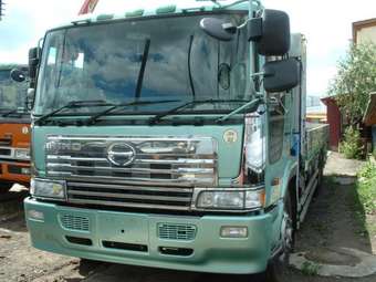 2000 Nissan Hino Pictures