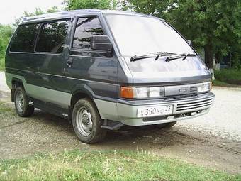 1989 Nissan Largo