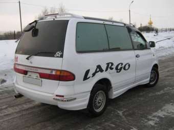 Nissan Largo
