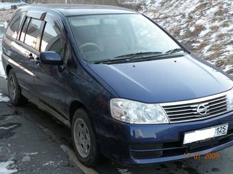 2003 Nissan Lucino Pictures