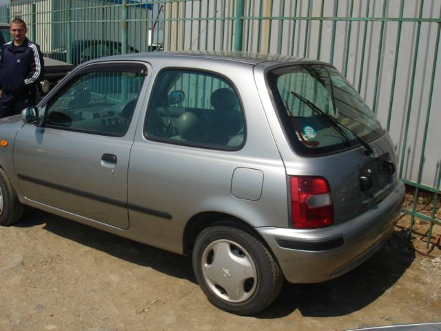 1998 Nissan March