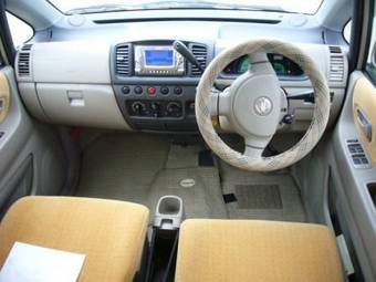 2003 Nissan Moco Pictures