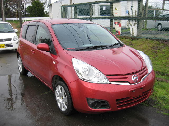 Nissan Note Boot Size. 2009 Nissan NOTE Picture