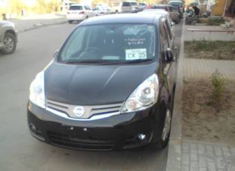 2010 Nissan Note Pics