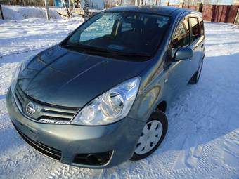 2010 Nissan Note Pictures