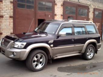 2000 Nissan Patrol Pictures