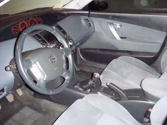 2004 Nissan Primera Pics
