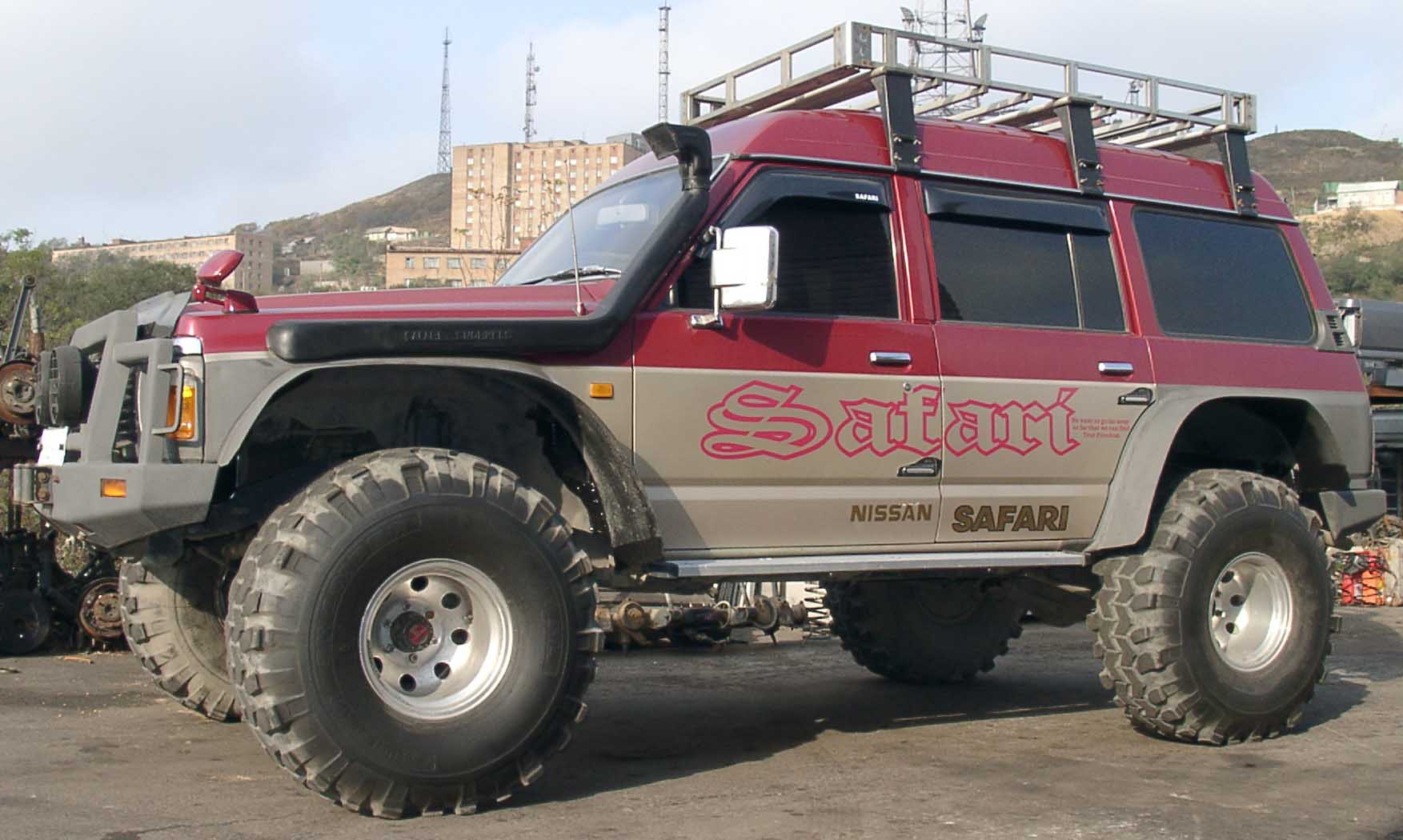 1992 Nissan Safari