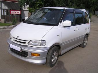 Nissan serena 1997 modified