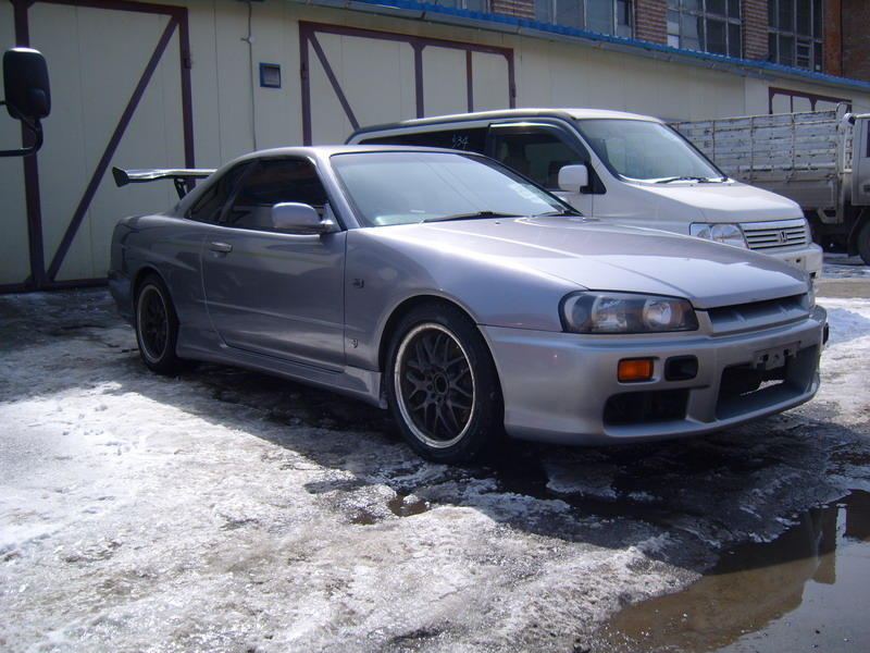 Nissan skyline 2000 price #6