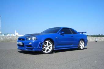How many seats does a nissan skyline have #10