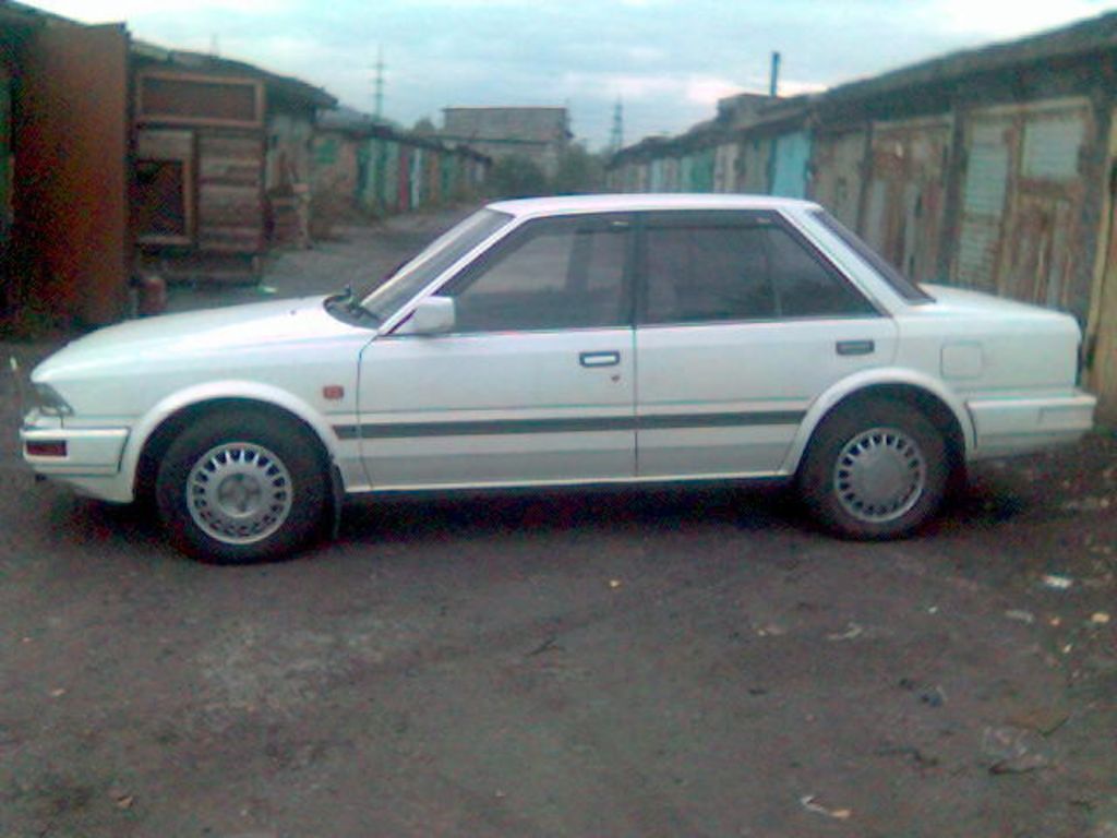 Picture of nissan stanza #9
