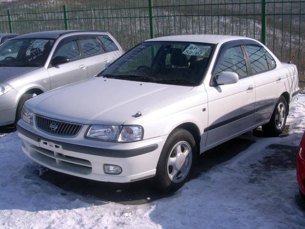 2000 Nissan Sunny