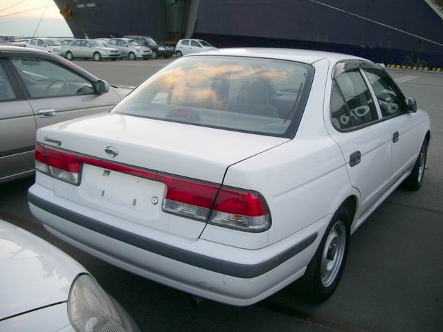 2000 Nissan Sunny For Sale