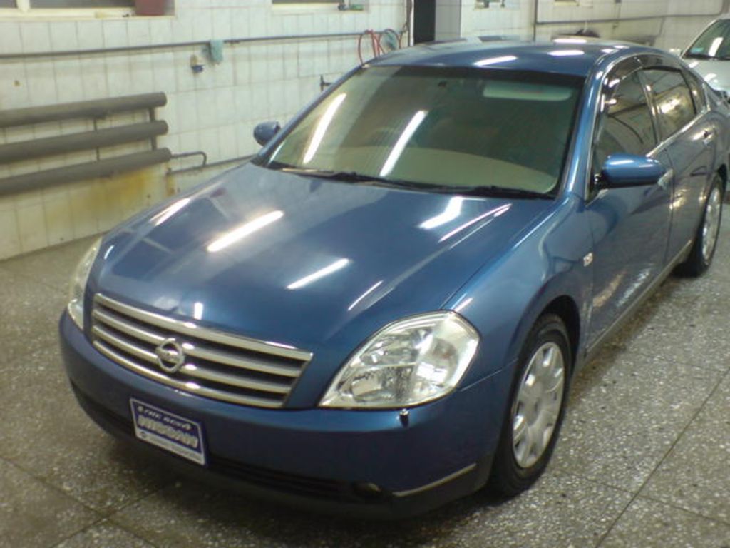 2004 Nissan Teana