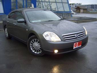 2004 Nissan Teana Images