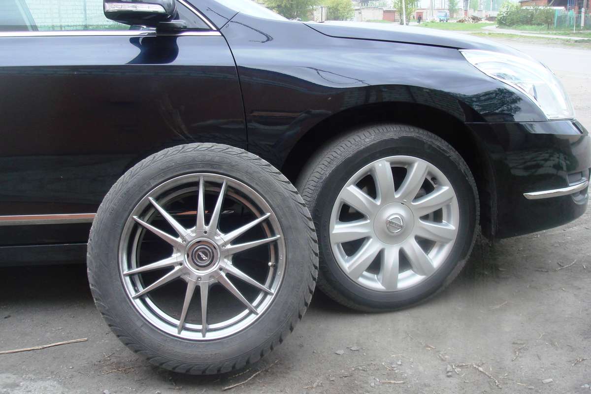 Nissan Teana Photos