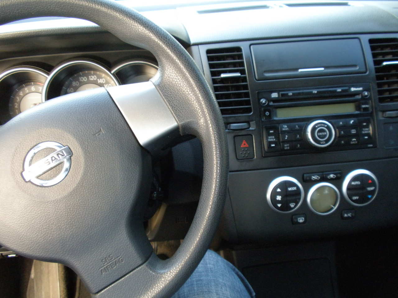 2007 Nissan tiida problems #5
