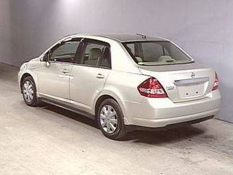 2006 Nissan Tiida Latio Photos