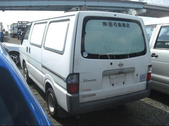 2002 Nissan Vanette