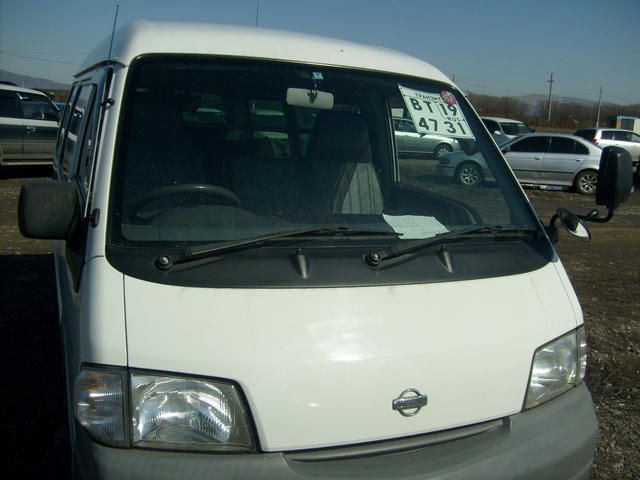 2002 Nissan Vanette