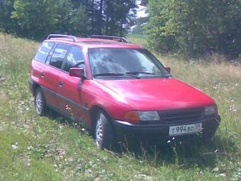 1992 Opel Astra Photos