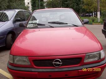 1994 Opel Astra Pictures