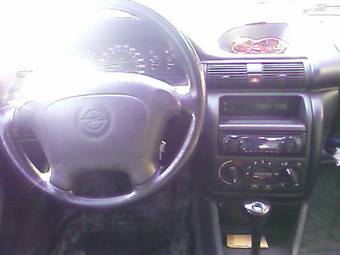 1995 Opel Astra Pictures