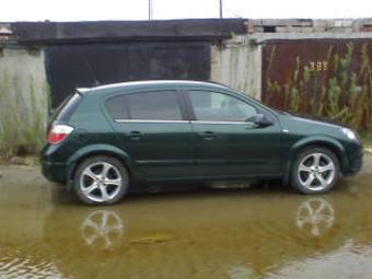 2005 Opel Astra Photos
