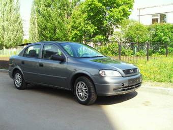 2005 Opel Astra Pictures