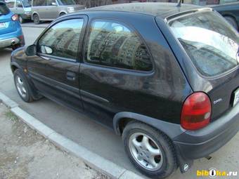 1998 Opel Corsa Pictures