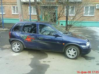 1999 Opel Corsa Pictures