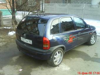 1999 Opel Corsa Pictures