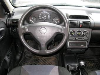 1999 Opel Corsa Photos