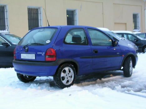 2000 Opel Corsa