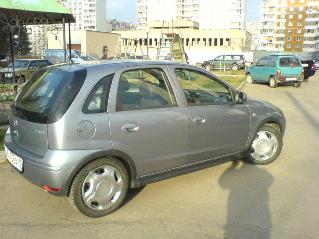 2003 Opel Corsa