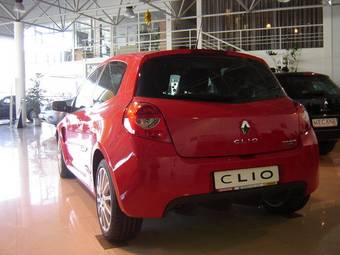 2008 Renault Clio Pics