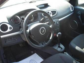 2008 Renault Clio Pictures