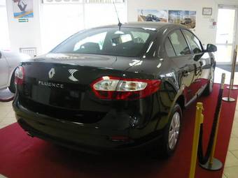 2010 Renault Fluence Pictures