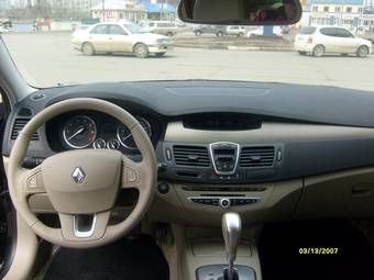 2008 Renault Laguna Photos