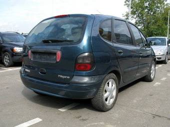 1998 Renault Megane Images