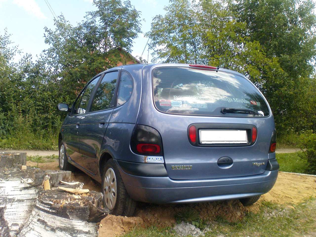 1998 Renault Scenic Pictures, 1600cc., Gasoline, FF