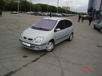 2002 Renault Scenic Pictures