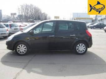 2008 Renault Scenic Pictures